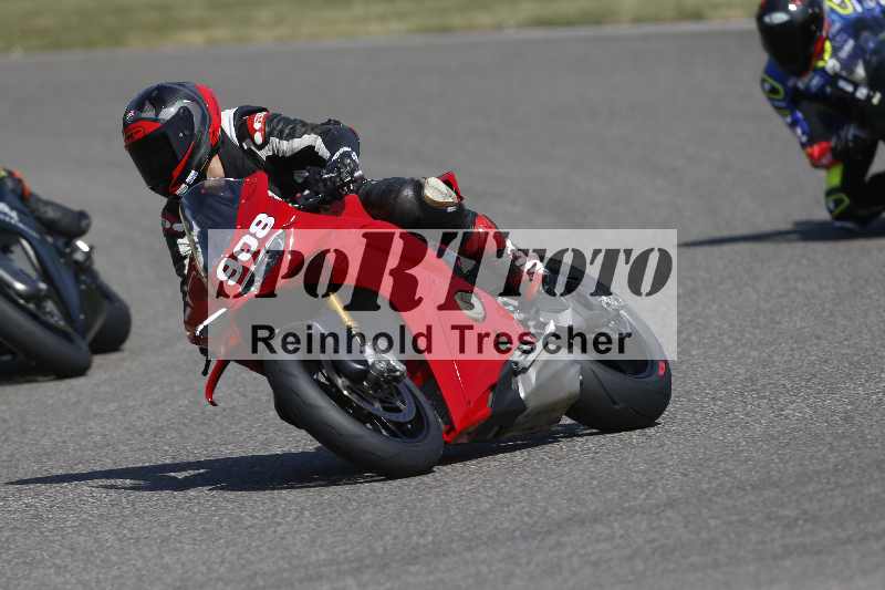 /21 17.06.2026  Ducati Schweiz Track Warmup ADR/Gruppe gelb/908
